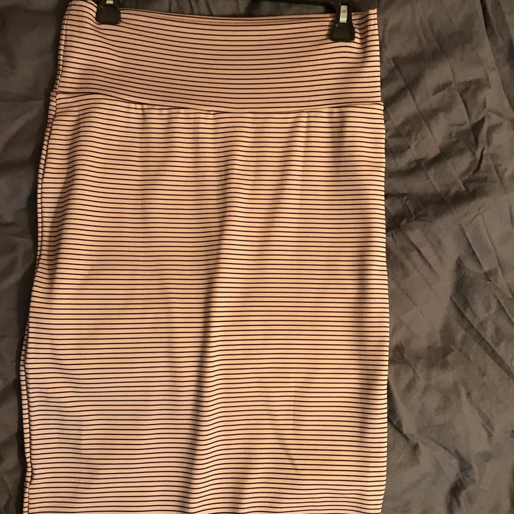 LulaRoe Skirt (Cassie)